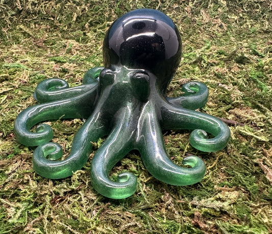 Black to Green Octopus